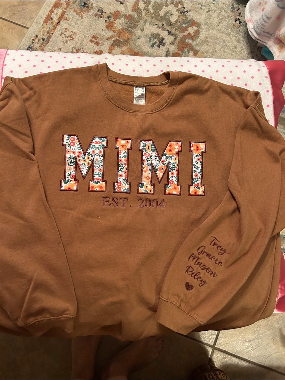Mimi Floral Appliqué Pullover Sweatshirt - Brown